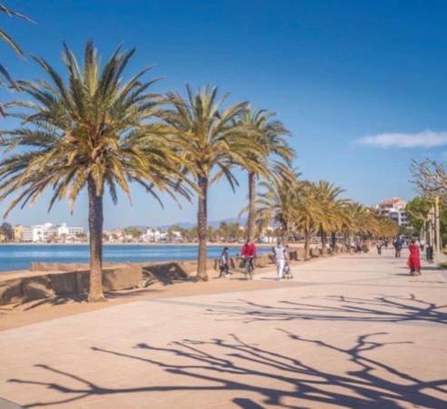 Apartamento 100M De La Playa Apartman Roses Kültér fotó