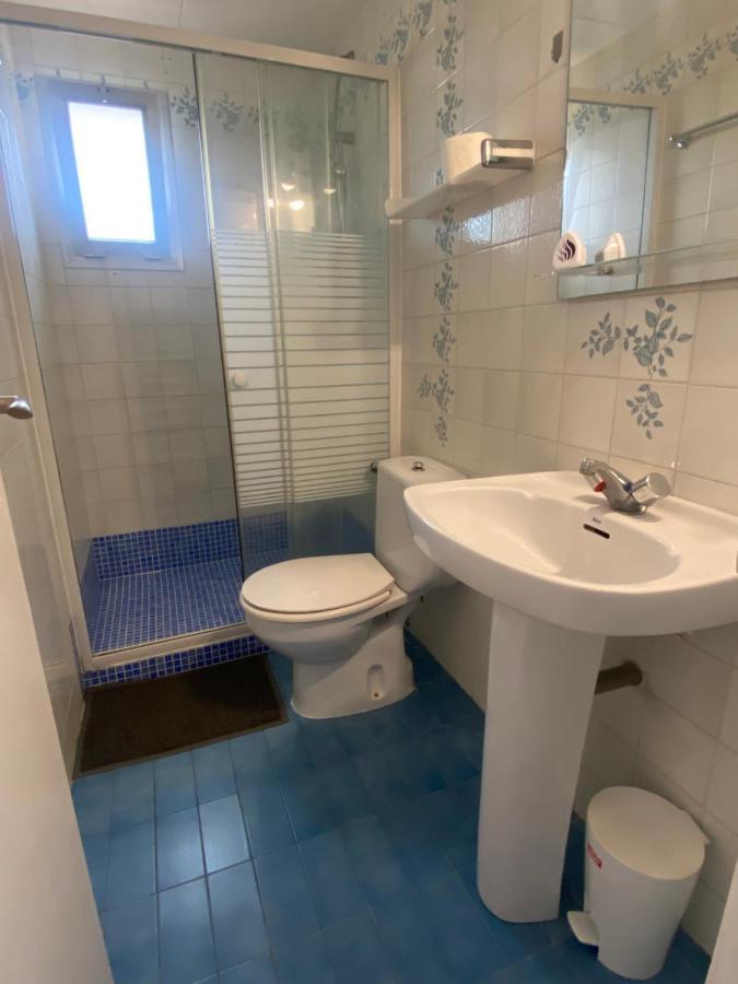 Apartamento 100M De La Playa Apartman Roses Kültér fotó